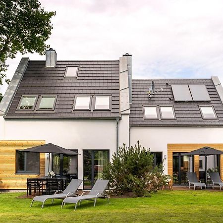 Haus Loewenzahn - Domizil Am Ostseewald Zingst Luaran gambar